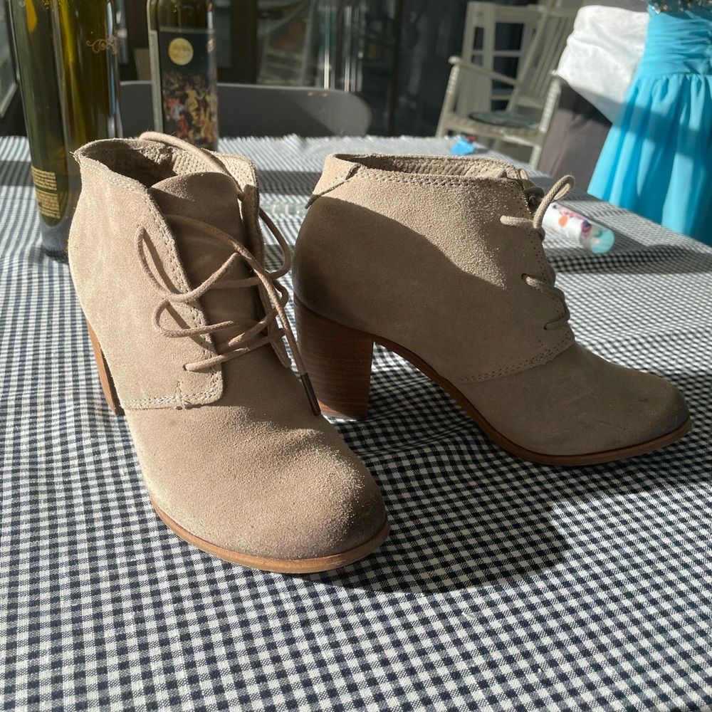TOMS booties